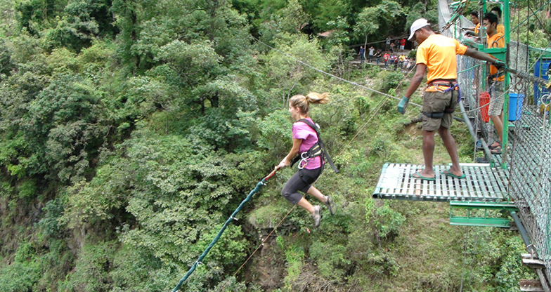 Bungee Jumping in Nepal (4)