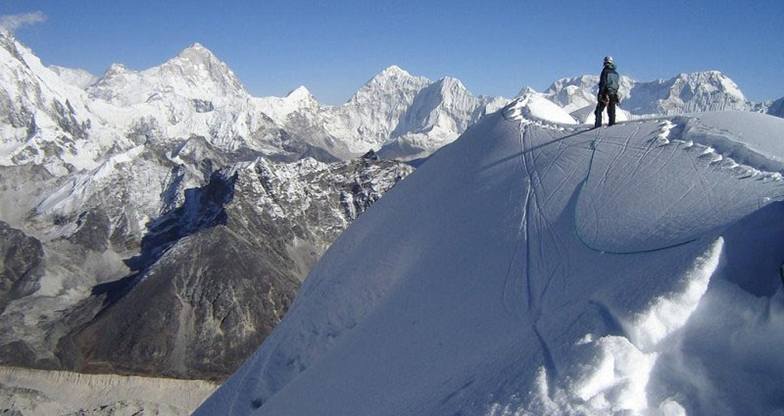 Everest Base Camp - Lobuche East Peak Climbing