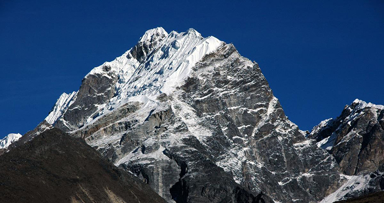 Everest Base Camp - Lobuche East Peak Climbing