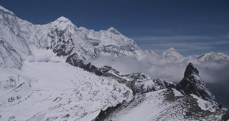 Tilicho Lake Mesokanta Pass Trek